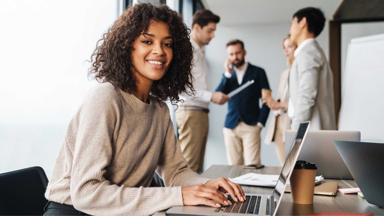 How to Use a Social Media Panel to Build Brand Awareness
