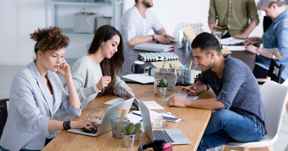How Digital marketing services Shape Unique Brand Identities